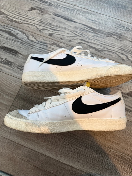Nike Other - Nike Men’s Blazer low ‘77  White Sneakers with Black Swoosh